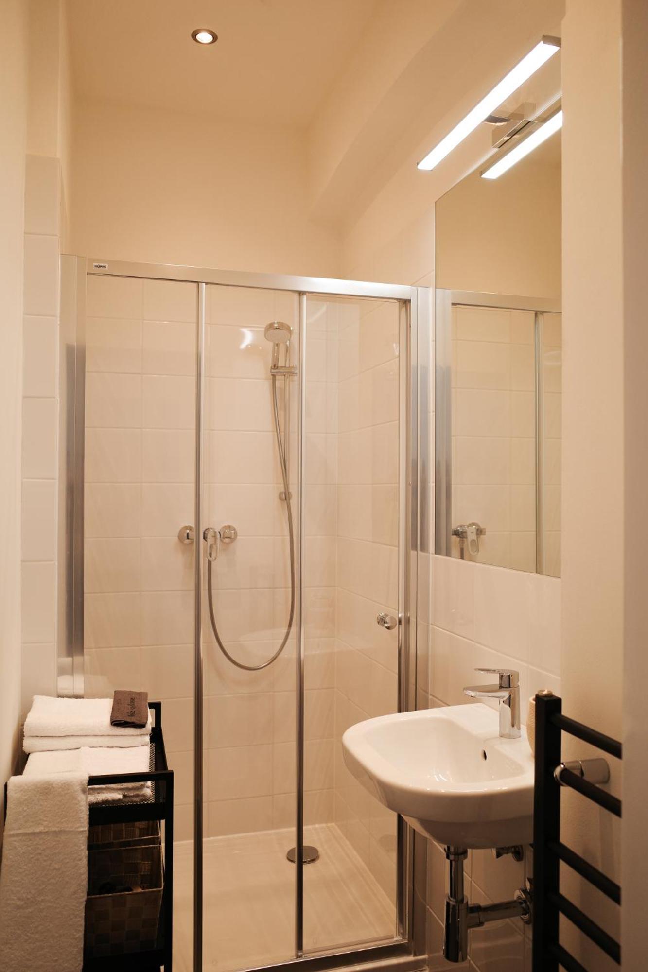Apartment Dusni Superior Prague Exterior photo